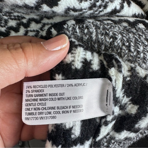a new day Black and White Patterned Crew Neck Sweater - Picture 3 of 10